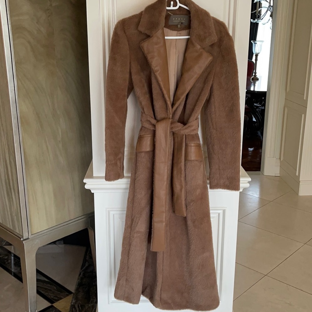 Luxurious Brown Coat